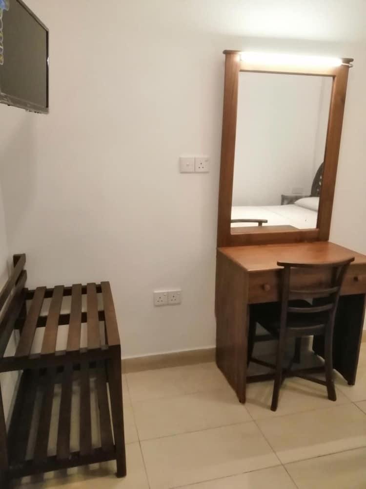Aca Accommodation Colombo Eksteriør billede