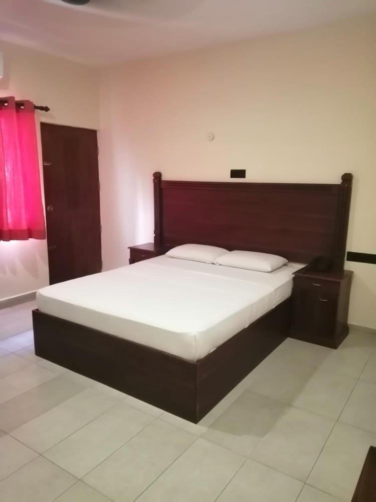 Aca Accommodation Colombo Eksteriør billede